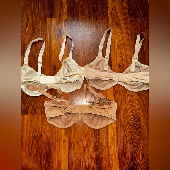 AUTHENTIC SKIMS No Show Unlined Demi Bra Trio Set - Picture 6 of 10